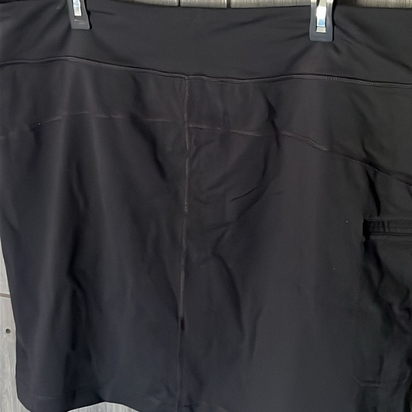 Duluth Trading Co Skirt Skort - Picture 6 of 14